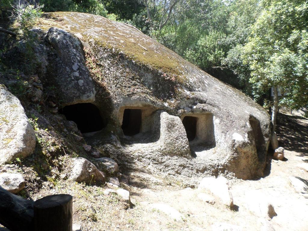 萨方塔纳住宿加早餐旅馆 卡尔德都 外观 照片